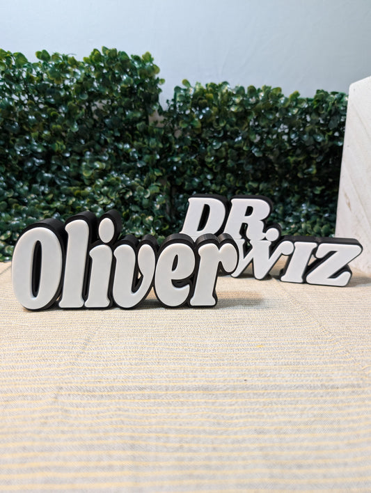 Custom Multicolor Desk Name Plate – Personalized Office Decor