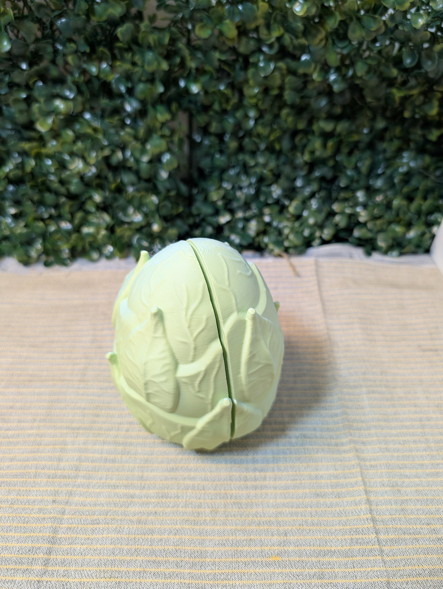 3D-Printed Miniature Dragon in Egg – Fantasy Collector’s Display Piece